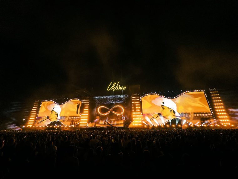 Ultimo a Roma Tor Vergata – Il setup dello show dei record